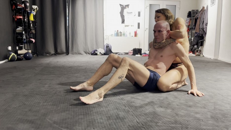 Foxxysqueeze - Foxxys Punishment For Skinny Mick